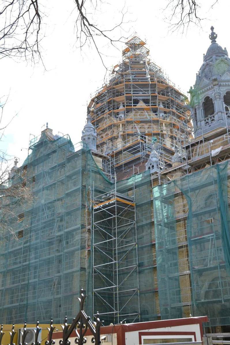Szeged Synagogue – scaffolding, roofing, carpentry