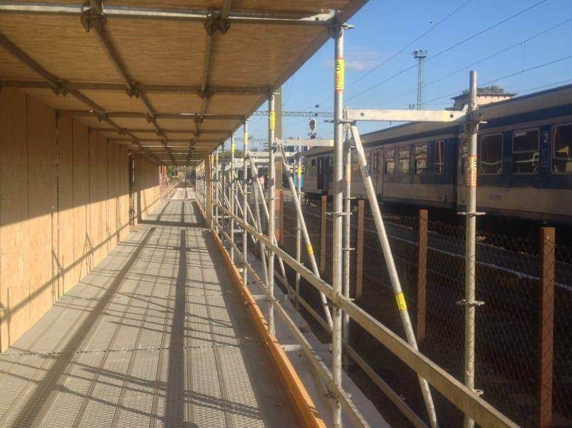 Kaposvár Railway Station scaffolding